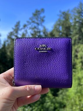 COACH Women's Snap Wallet Purple Pebble Leather with Silver Hardware AUTHENTIC